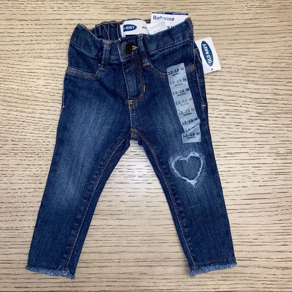 Old Navy Baby Girl Jeans and Cargo Pants - Picture 10 of 11